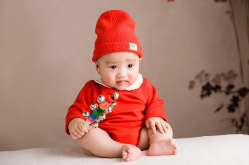 茌平宝宝几个月戴银手镯好 茌平宝宝几个月戴银手镯好